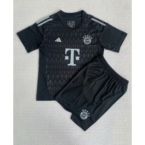 Bayern Munich Målvakt babykläder Hemmatröja barn 2022-23 Korta ärmar (+ Korta byxor)